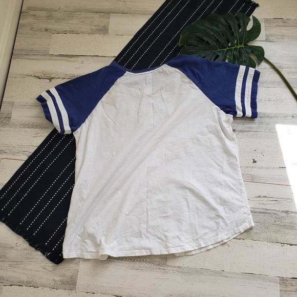 Disney| Parks 2018 Short Sleeve Top Size 2X - Picture 2 of 6